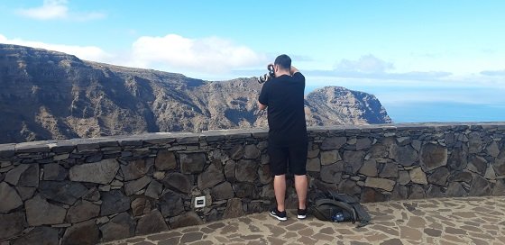 260621 Visita a La Gomera del periodista independiente de la BBC Travel, Richard Franks