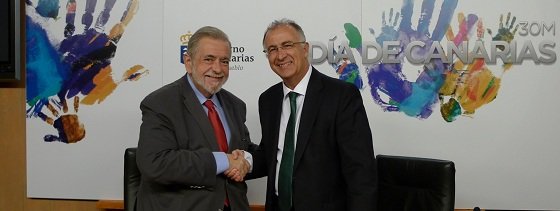 El secretario de Estado firmó el convenio con el Consejero de Presidencia, Justicia e Igualdad de Canarias, Francisco Hernández Spínola