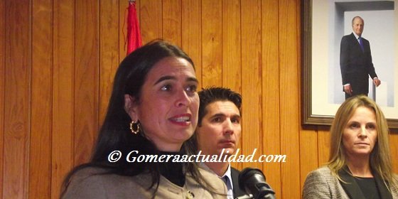 María del Carmen Hernández Bento y Luz Reverón