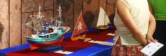  52 maquetas acercan al público algunos modelos navales que forman parte de la historia de la navegación marítima