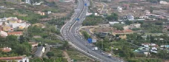 Zona Centro del Puerto de la Cruz pide más letreros de la ciudad turística en la autopista