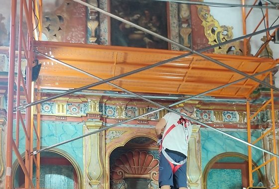 201222 Trabajos de rehabilitación de un retablo en la Iglesia de Ntra. Sra. de la Asunción en San Sebastián de La Gomera